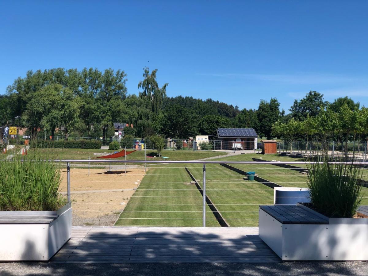 Ferienwohnung Am Seepark Pfullendorf Ngoại thất bức ảnh